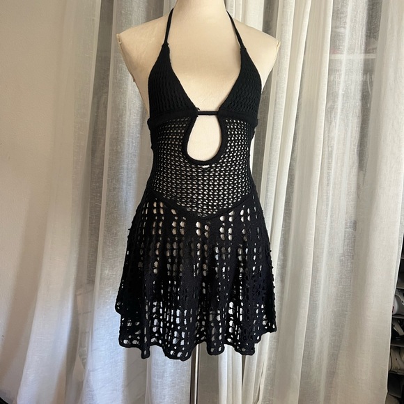 OUTCAST black swim coverup - Picture 3 of 7